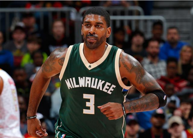 肘区与罚球 肘区与罚球